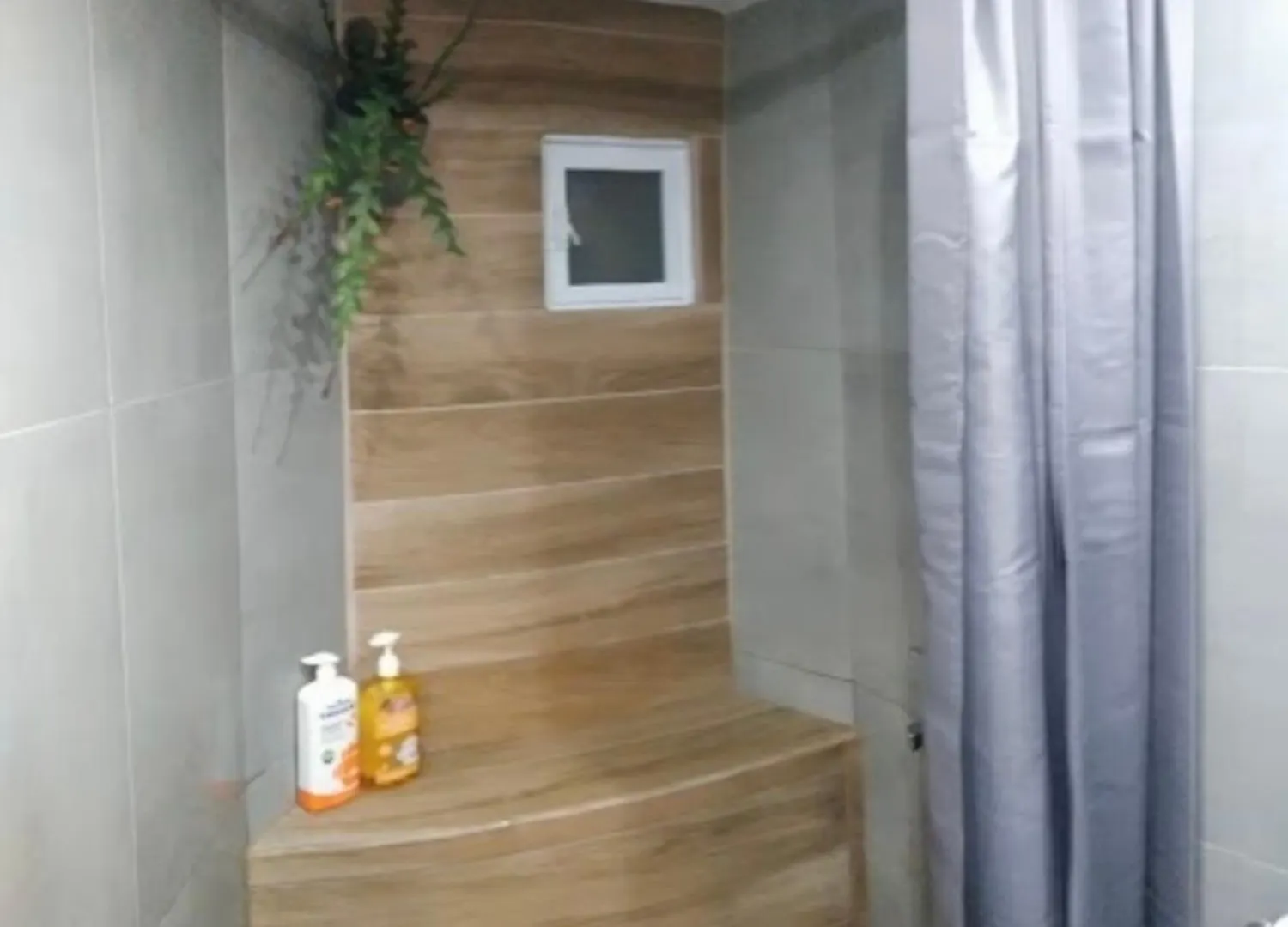 Youth Loft In Ano Poli Салоники