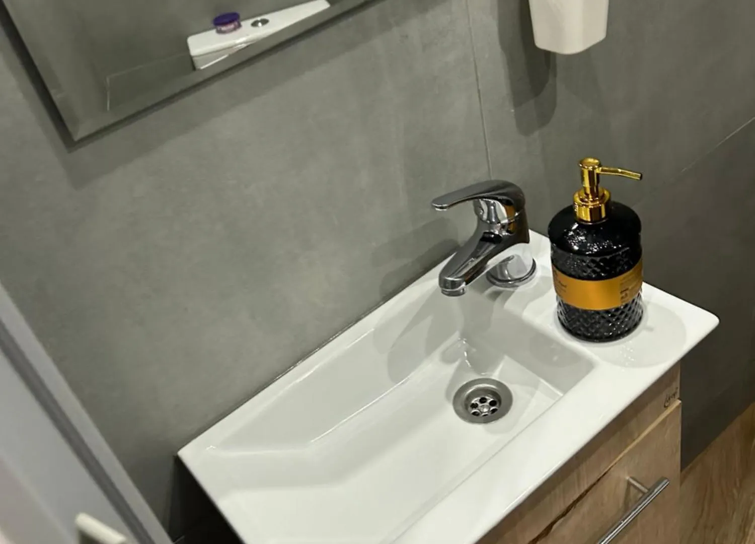 Youth Loft In Ano Poli Салоники Апартаменты